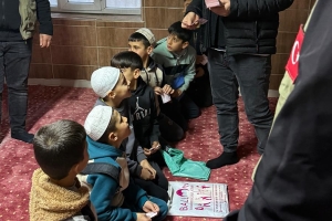 KUR'AN KURSU ÖGRENCİLERİ ZİYARET